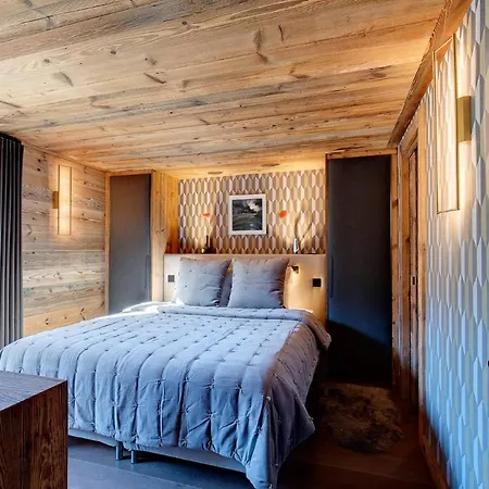 Chalet Menor - Hometown Experience بيت ضيافة ميريبيل