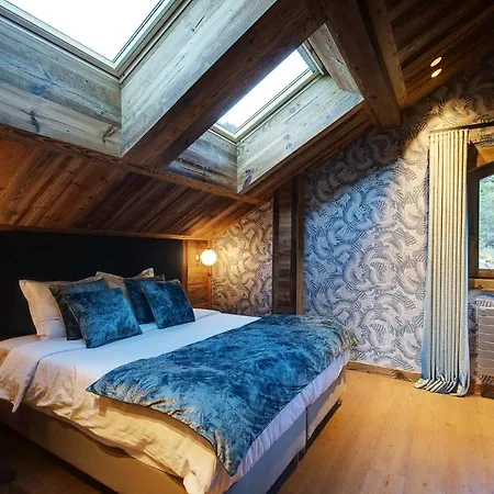 Chalet Menor - Hometown Experience بيت ضيافة ميريبيل