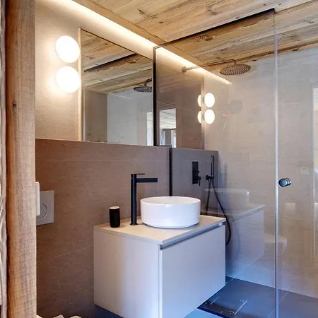 Guest house Chalet Menor - Hometown Experience *